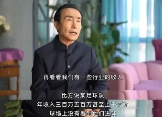 尤其是陈伟霆饰演的铁木真更是大胆取舍，抛弃以往同类作品中暮年铁木真的形象设定，及权术斗争、阴谋诡计、野史秘闻等附加于铁木真这个真实人物身上的固化标签，将其刻画为一个有血有肉、敢爱敢恨、血性十足的;糙帅青年，既摆脱了历史固化形象的桎梏，也让这个传说中的战神形象焕然一新，活力十足